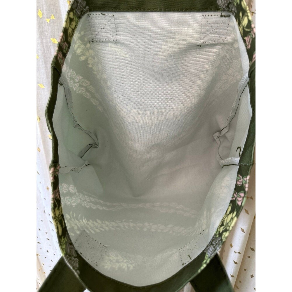 NWOT Mahina Made Hawaii Puakenikeni Crown Pakalana Baby Rose Leis Open Tote Bag - Picture 3 of 3